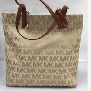 MICHAEL KORS SIGNATURE LARGE TOTE MARKET BAG W/COA